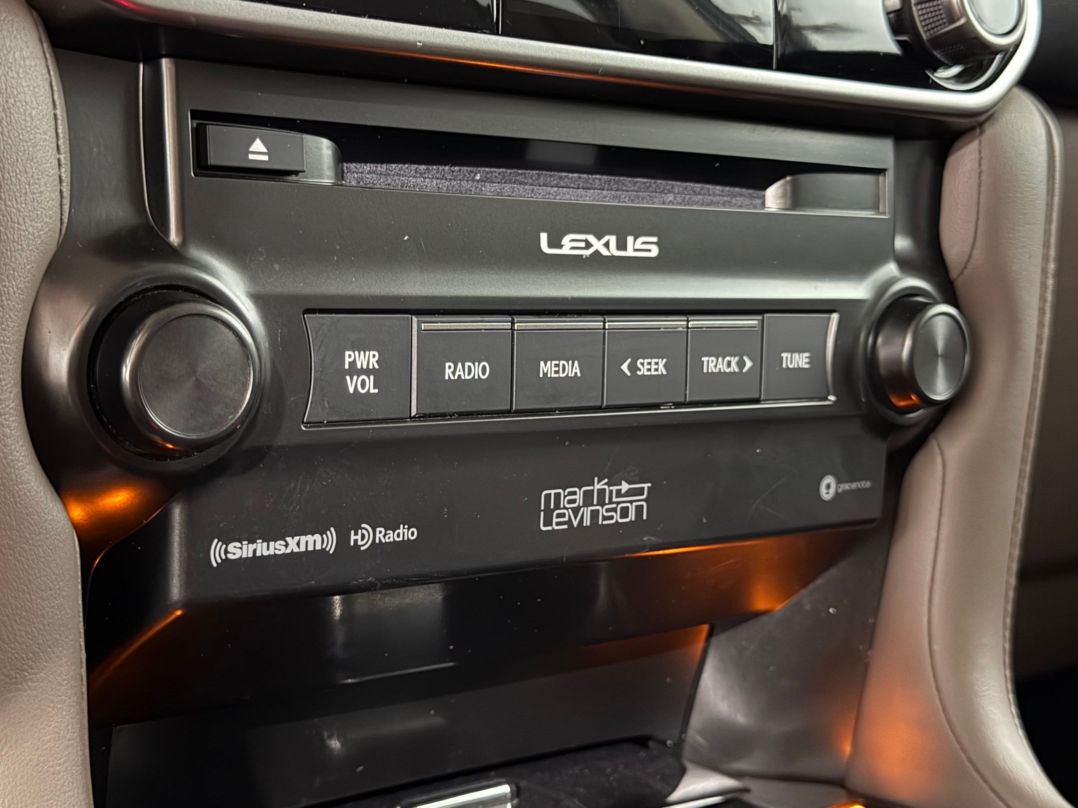 Used 2023 Lexus GX 460 Premium AWD/4WD image 32