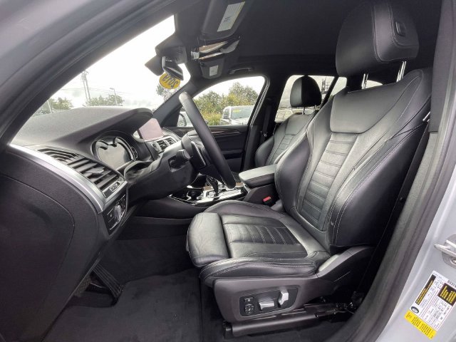 Used 2019 BMW X3 sDrive30i w/ Premium Package RWD image 17