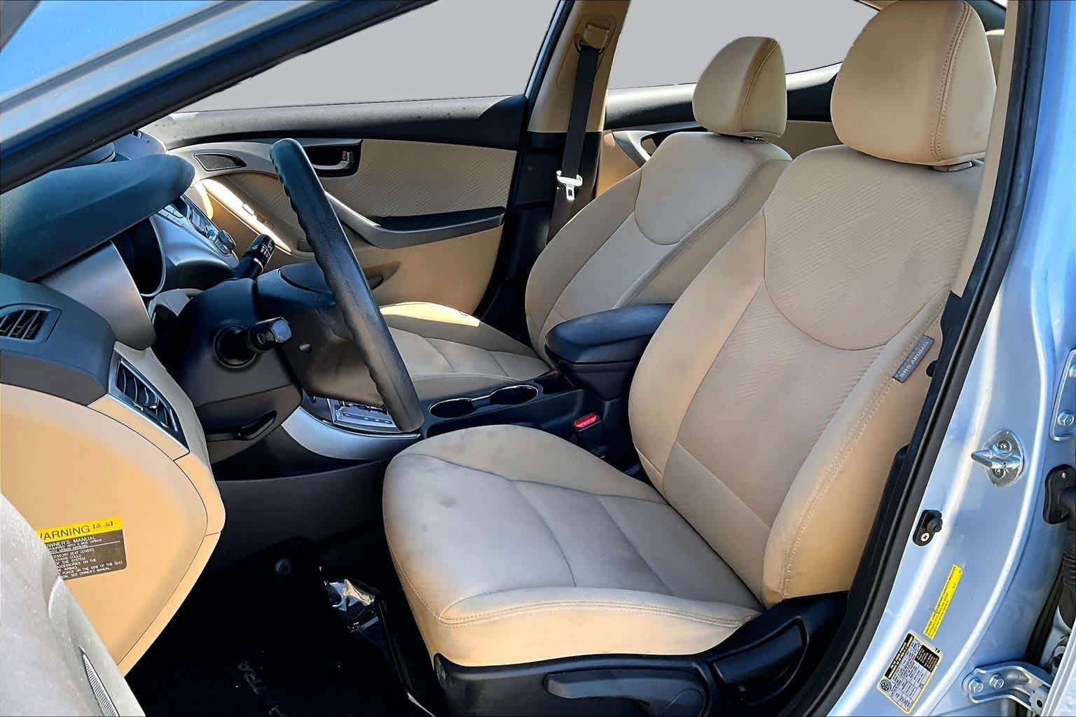 Used 2013 Hyundai Elantra GLS w/ Preferred Pkg FWD image 7
