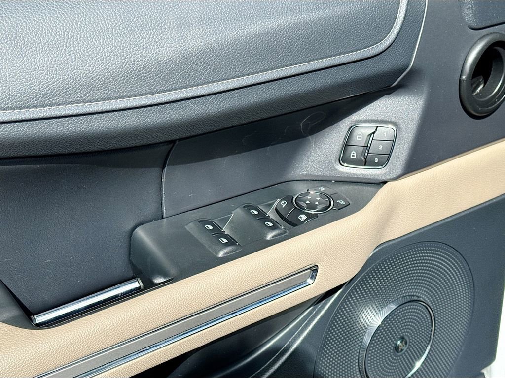 Used 2022 Ford Expedition Max Limited AWD/4WD image 19