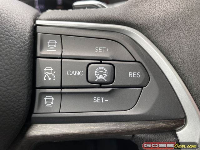 New 2026 Jeep Grand Cherokee Altitude AWD/4WD image 19