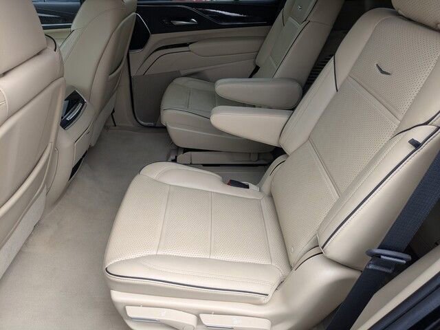 Used 2021 Cadillac Escalade Premium Luxury image 14