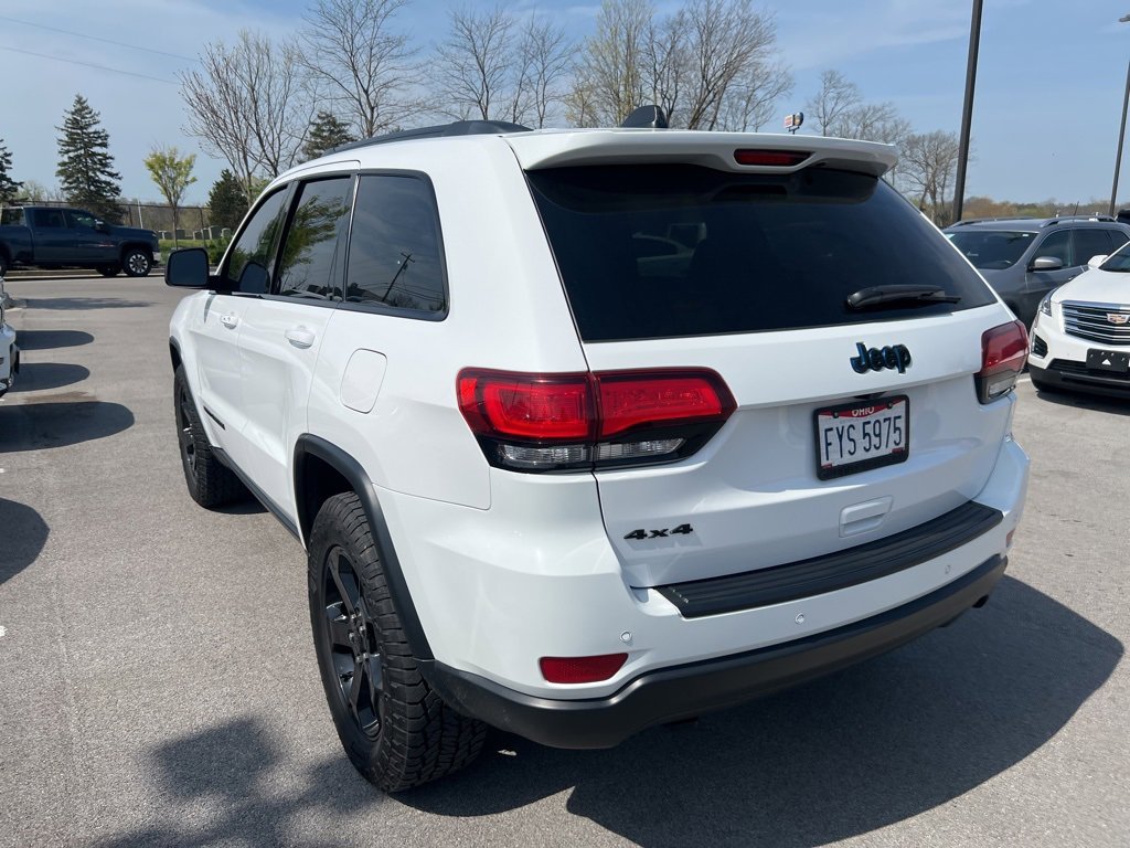 Used 2019 Jeep Grand Cherokee Laredo image 7