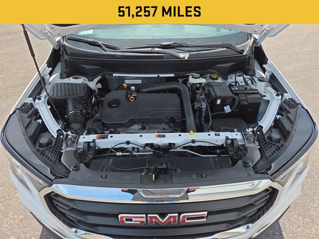 Used 2024 GMC Terrain SLE w/ LPO, Floor Liner Package FWD image 4