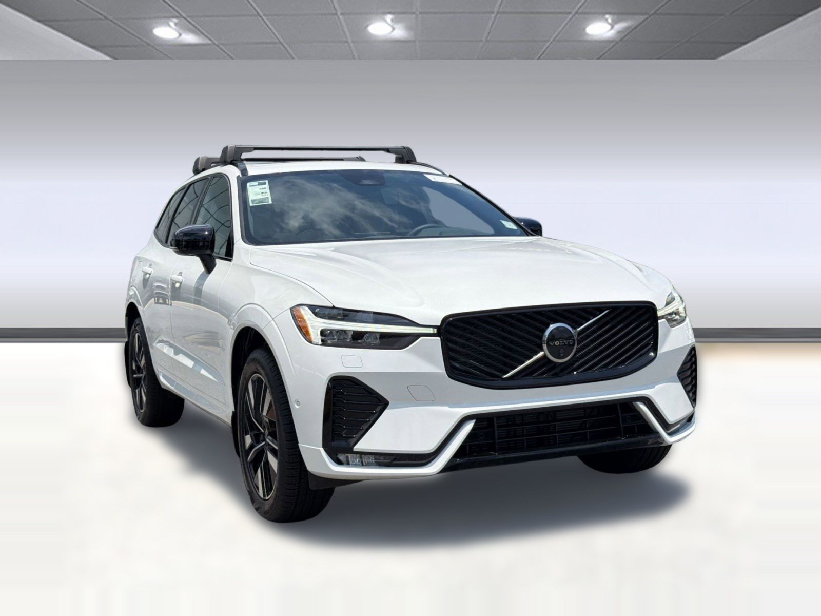 New 2026 Volvo XC60 B5 Plus w/ Climate Package PRO AWD/4WD image 7