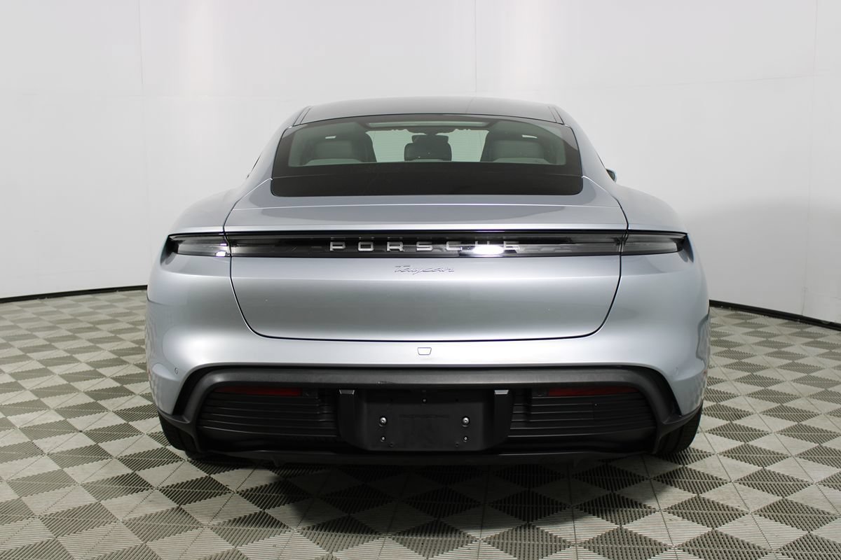 Used 2023 Porsche Taycan RWD image 5