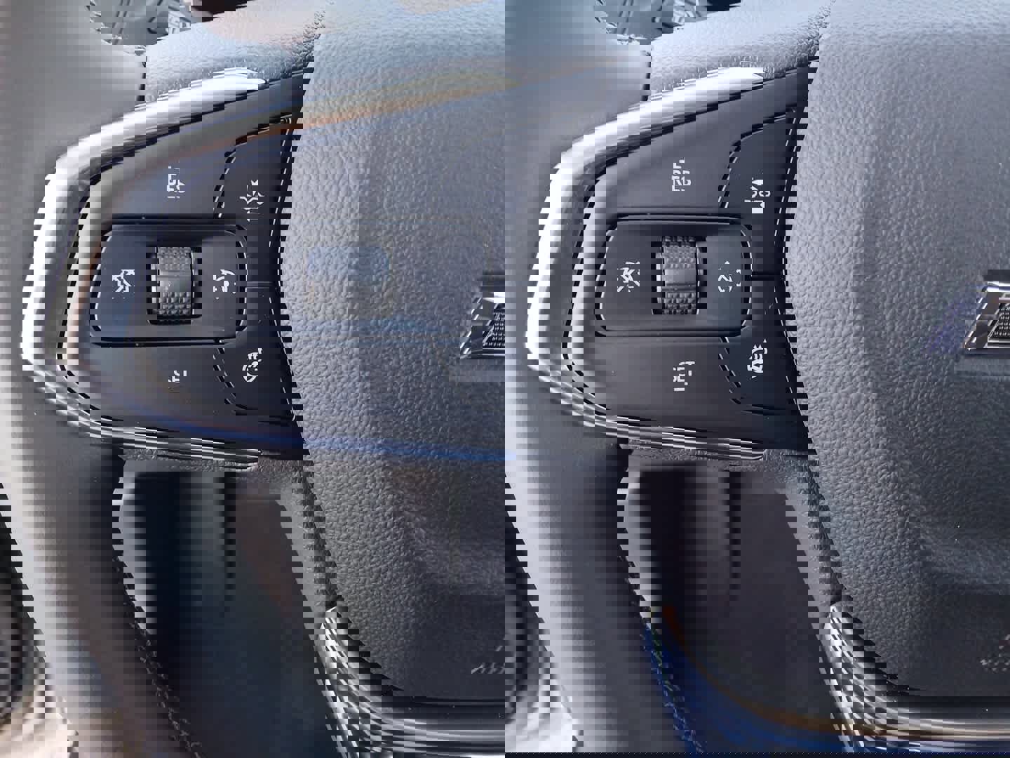 New 2026 Chevrolet Trax ACTIV w/ Sunroof Package image 27