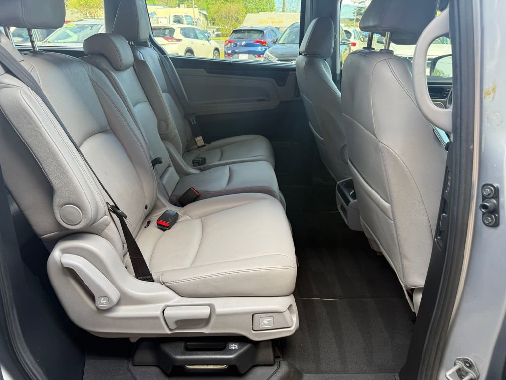 Used 2022 Honda Odyssey EX-L image 22