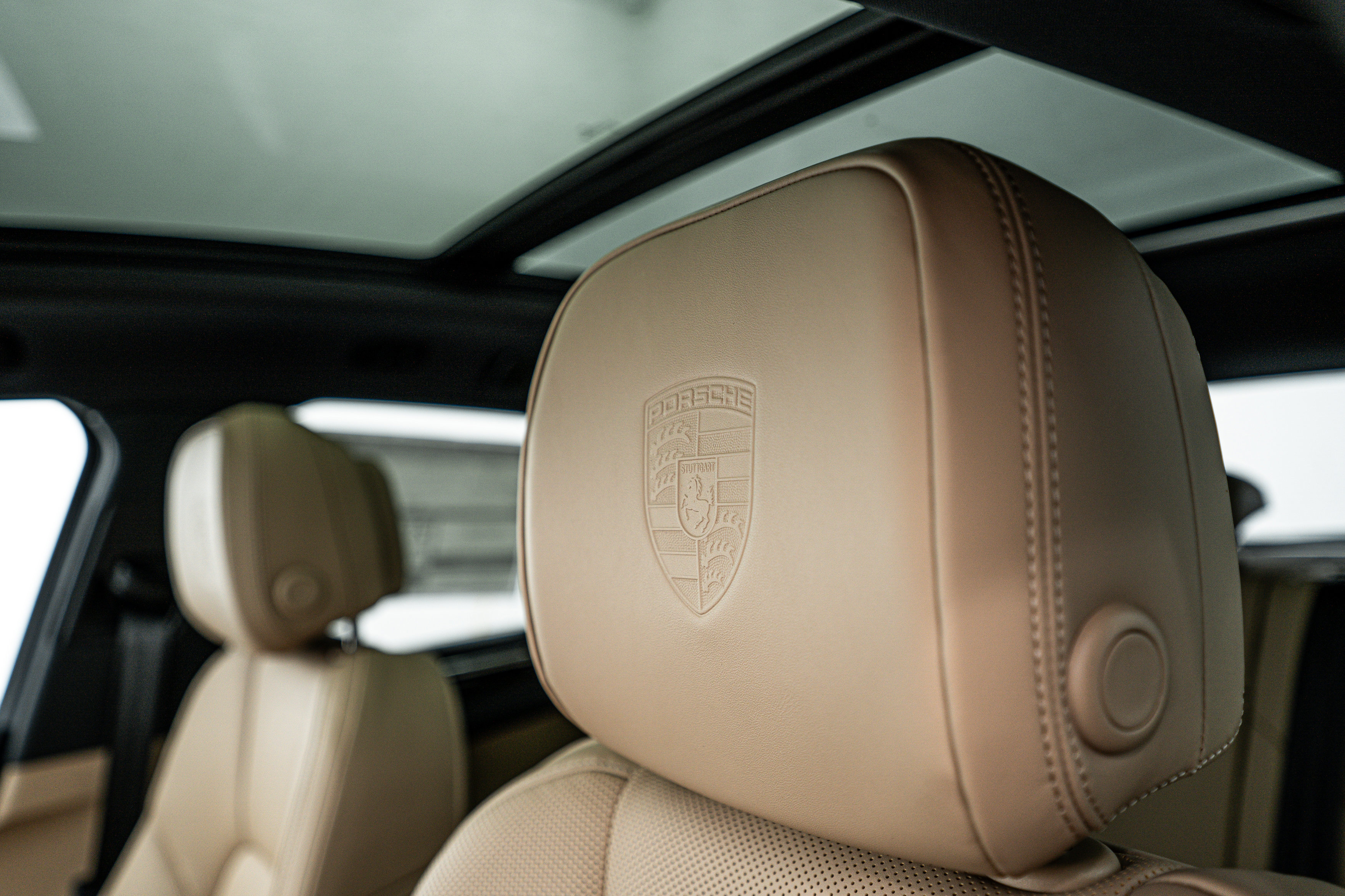 New 2025 Porsche Macan image 15