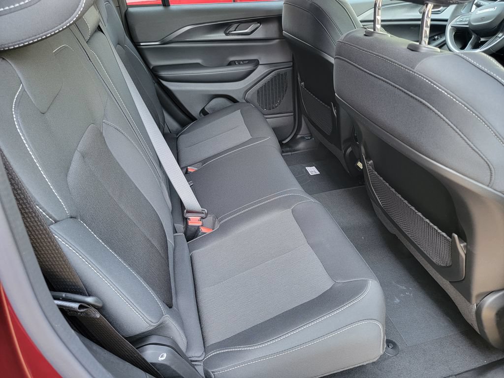 New 2026 Jeep Grand Cherokee Laredo X RWD image 14