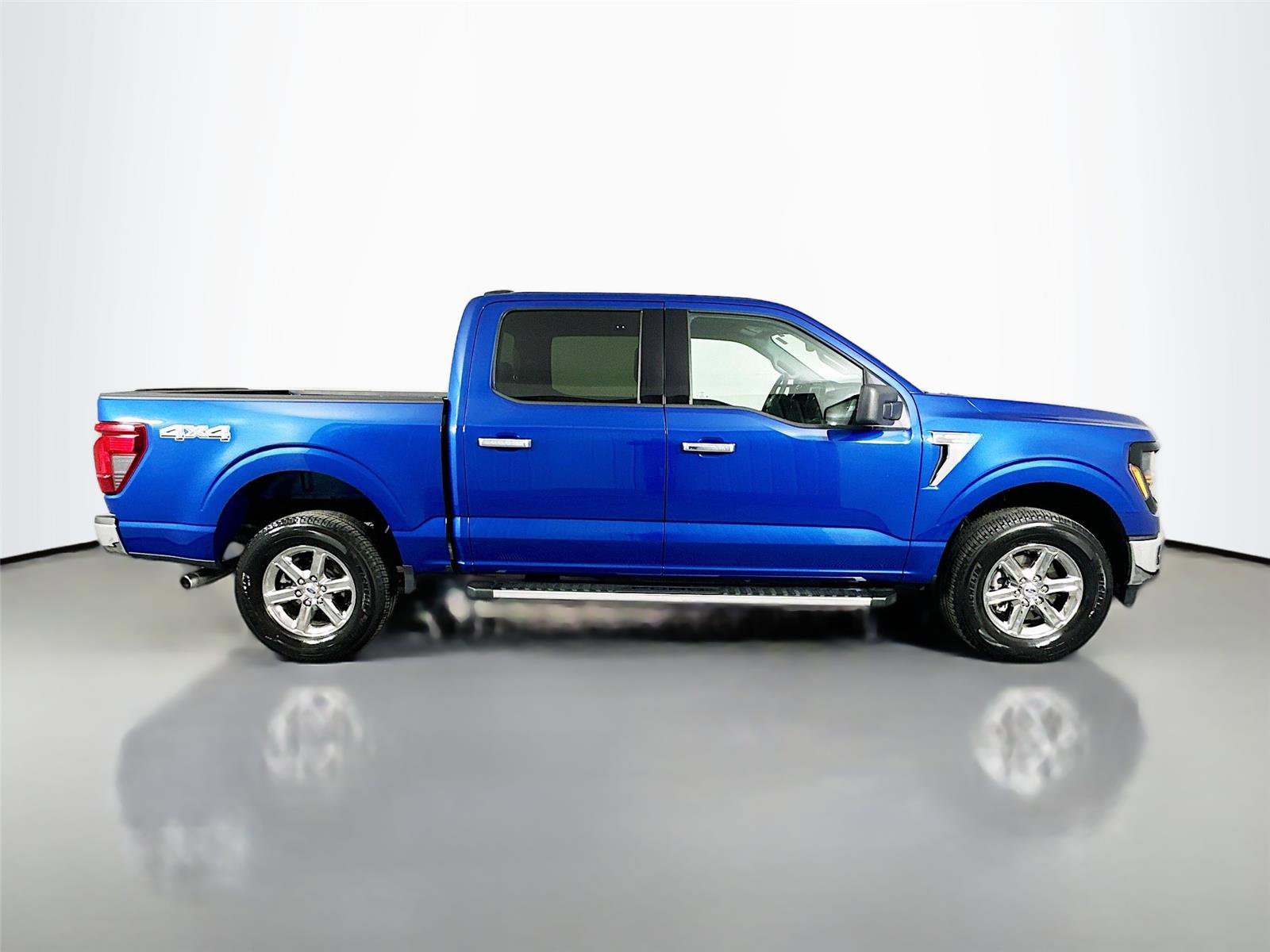 Used 2025 Ford F150 XLT w/ Equipment Group 301A Standard image 16