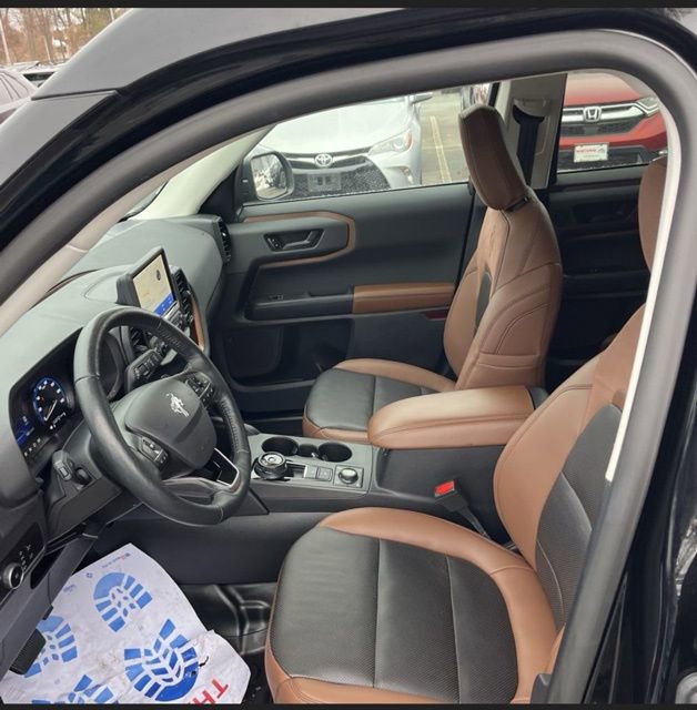 Used 2023 Ford Bronco Sport Badlands w/ Premium Package image 11