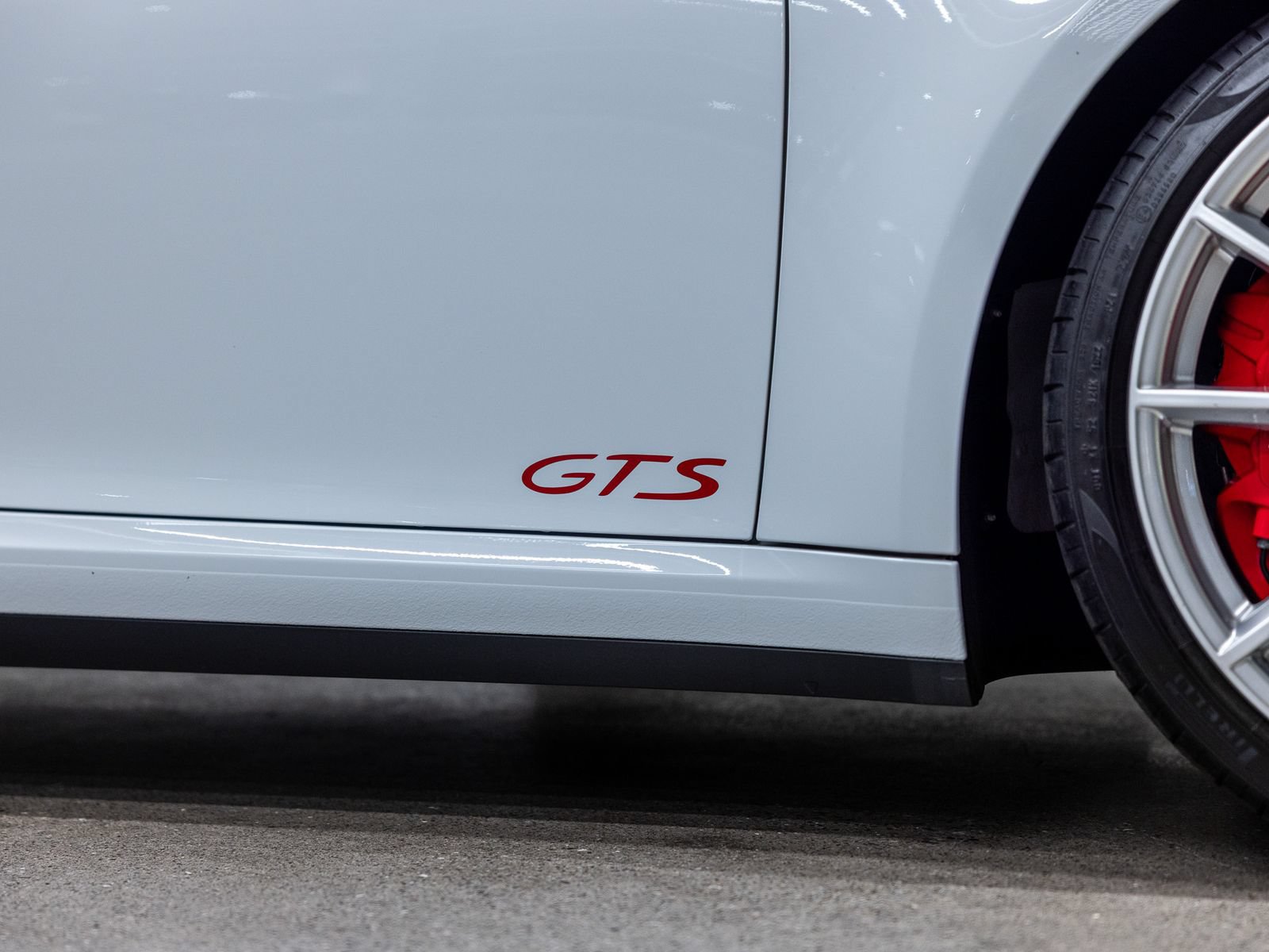 Certified 2022 Porsche 911 Carrera GTS w/ Premium Package RWD image 22