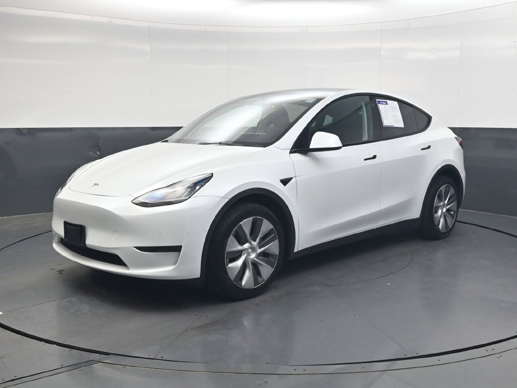 Used 2022 Tesla Model Y Long Range AWD/4WD image 8