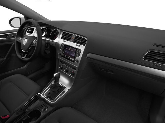 Used 2016 Volkswagen Golf SE image 19