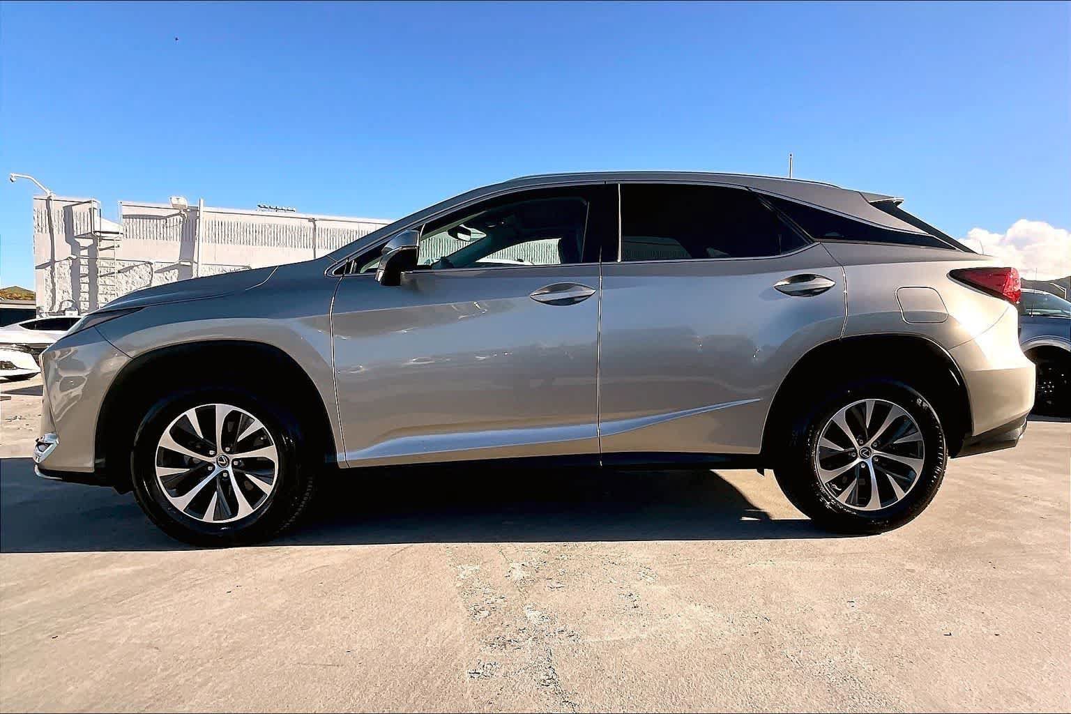Used 2020 Lexus RX 350 FWD w/ Premium Package image 3