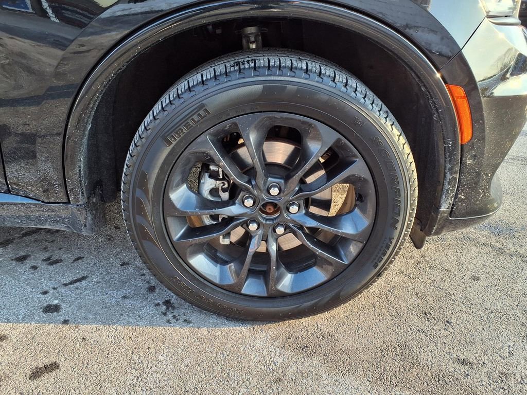 Used 2025 Dodge Durango R/T image 32