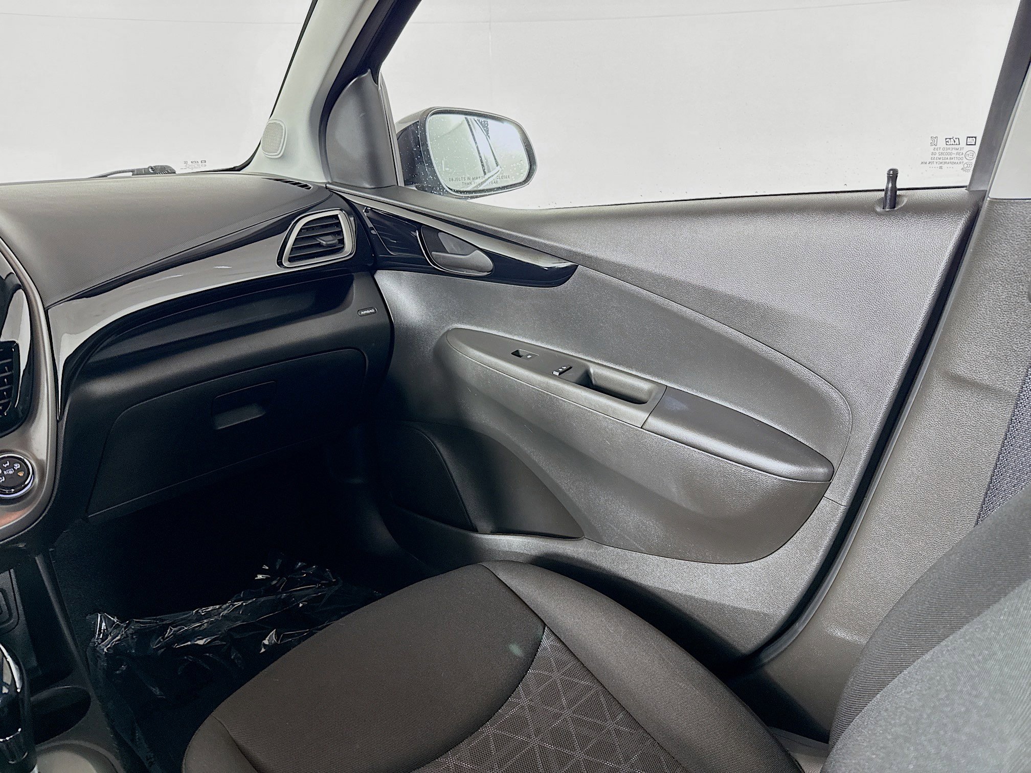 Used 2021 Chevrolet Spark LT image 26