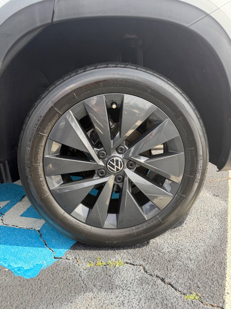 Used 2024 Volkswagen Taos S FWD image 9