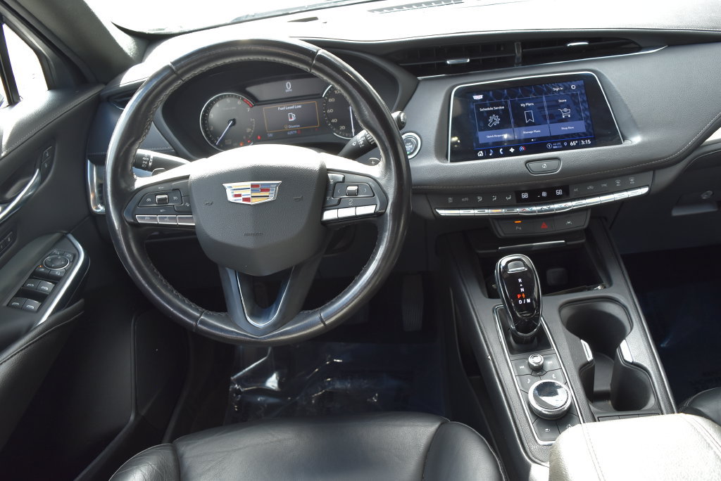 Used 2023 Cadillac XT4 Premium Luxury FWD image 12