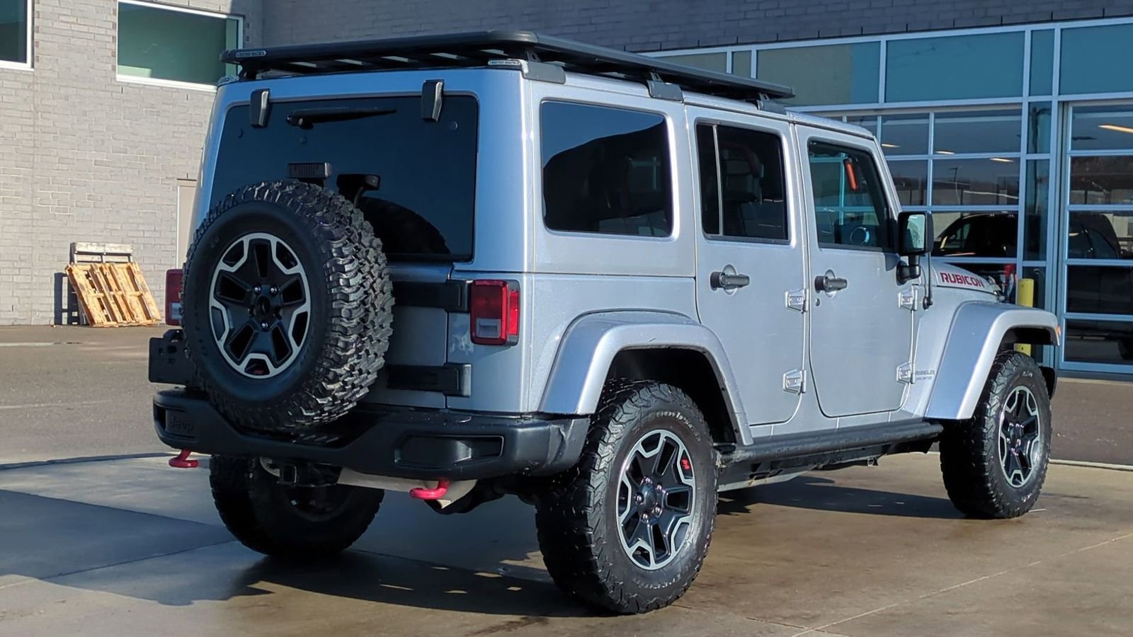Used 2016 Jeep Wrangler Unlimited Rubicon image 7