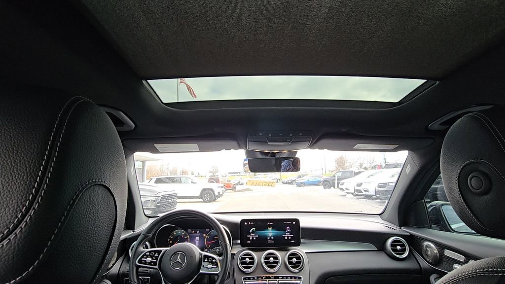 Used 2022 Mercedes-Benz GLC 300 4MATIC image 22