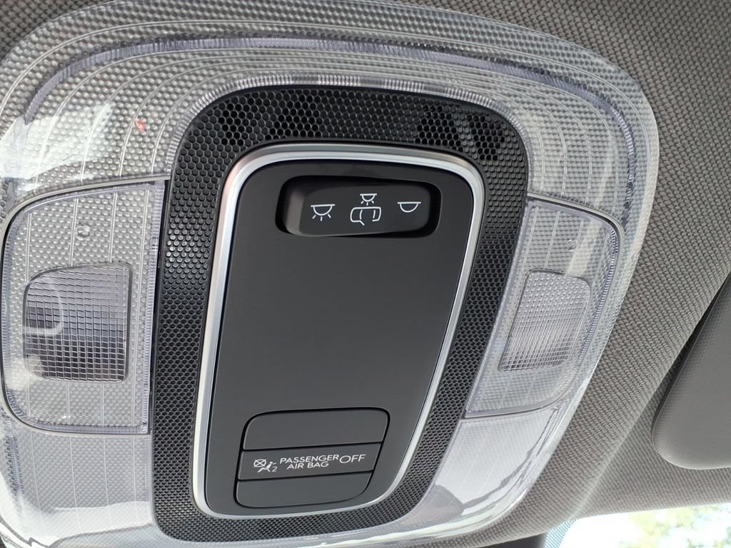 New 2026 Hyundai Elantra Sport FWD image 24