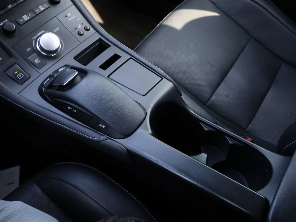 Used 2012 Lexus CT 200h Premium w/ Leather Pkg FWD image 25