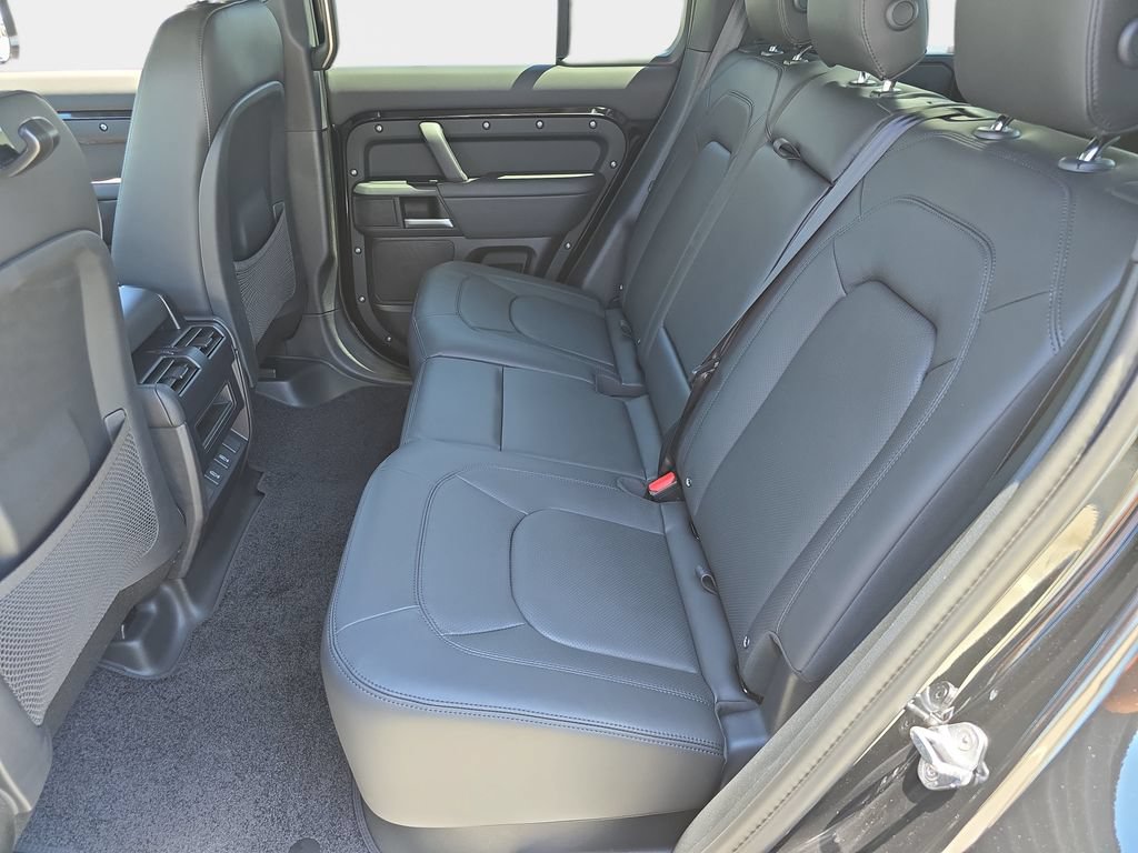 New 2026 Land Rover Defender 110 S AWD/4WD image 14