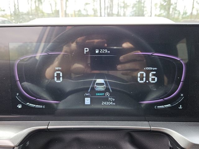 Used 2024 Kia Telluride S image 23