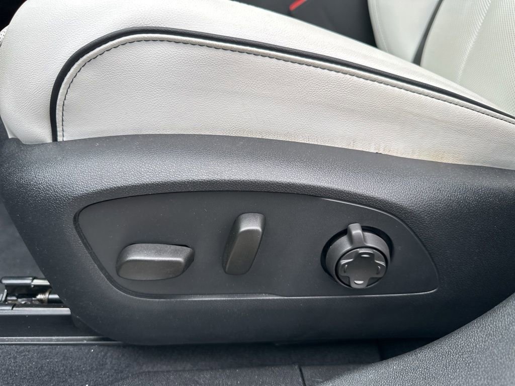 Used 2024 Acura ZDX Type S image 17