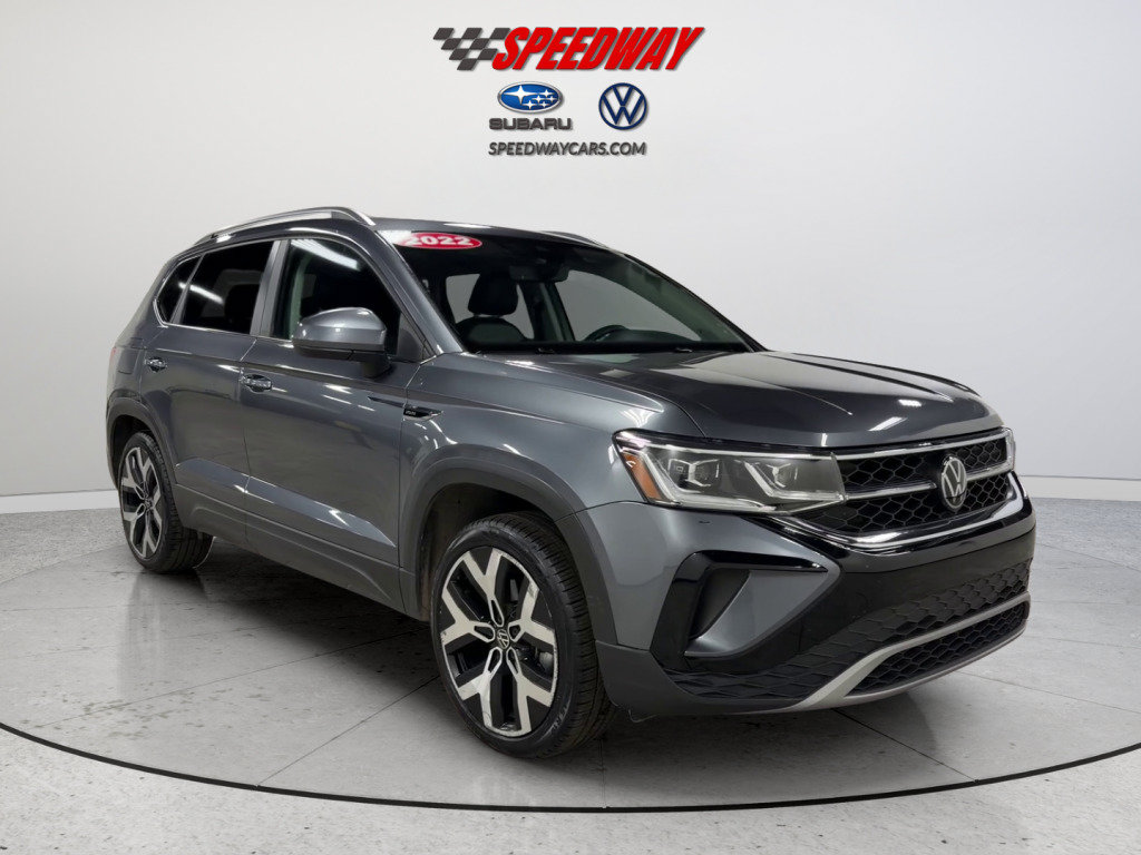 Used 2022 Volkswagen Taos SEL AWD/4WD image 2
