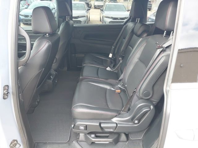 Used 2023 Honda Odyssey Sport image 27