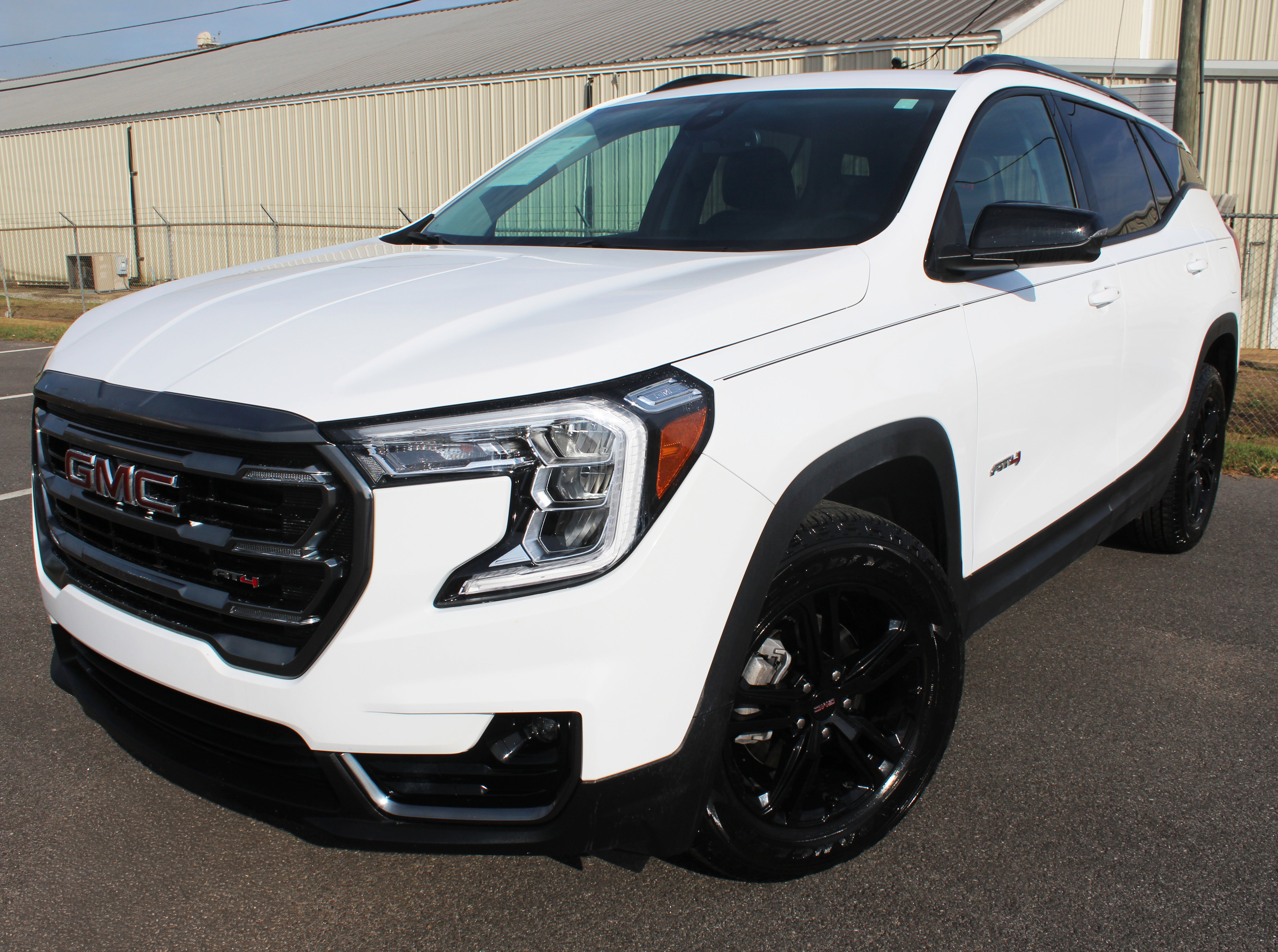 Used 2024 GMC Terrain AT4 image 14