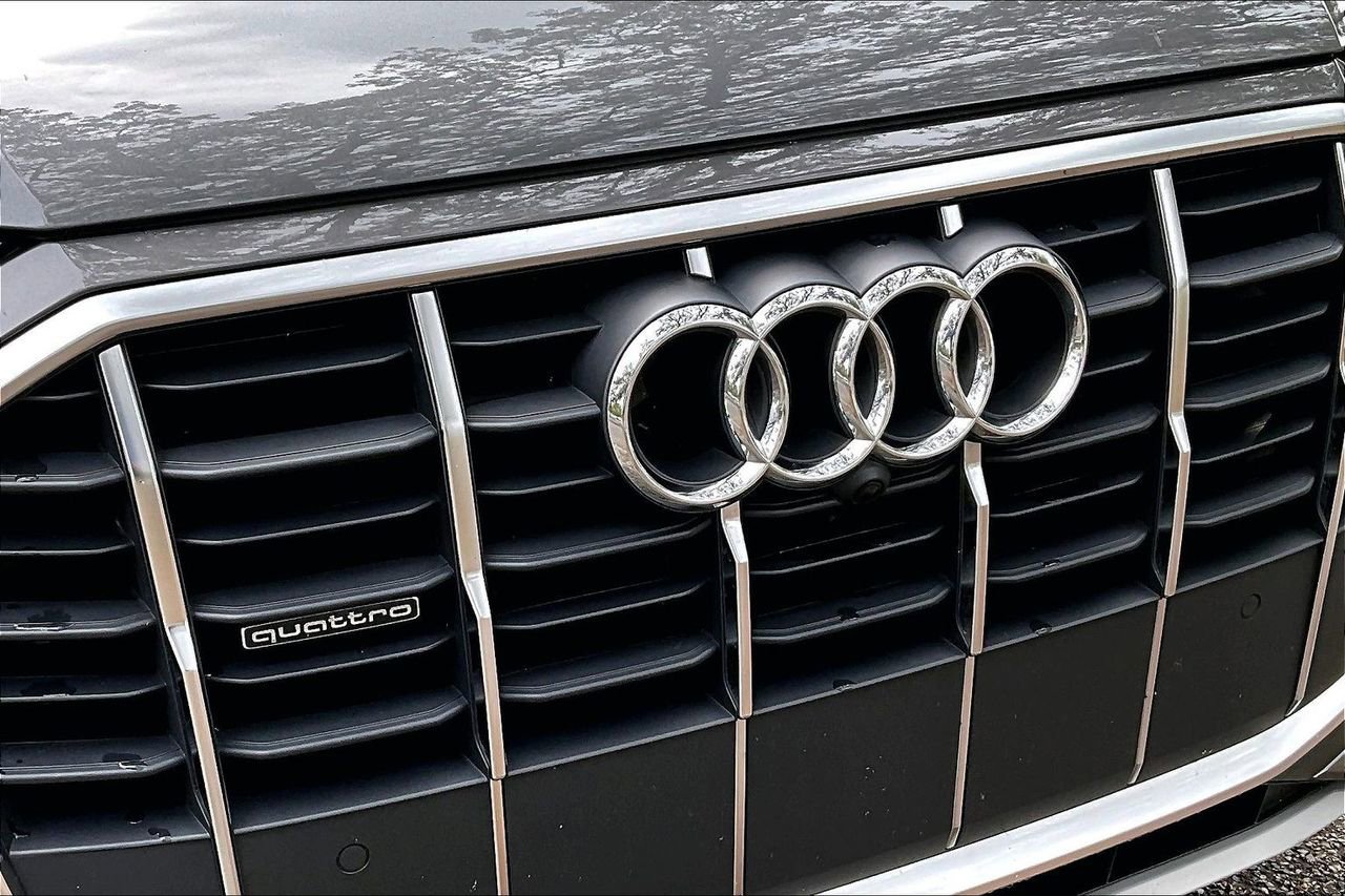 Used 2020 Audi Q7 2.0T Premium w/ Convenience Package image 30