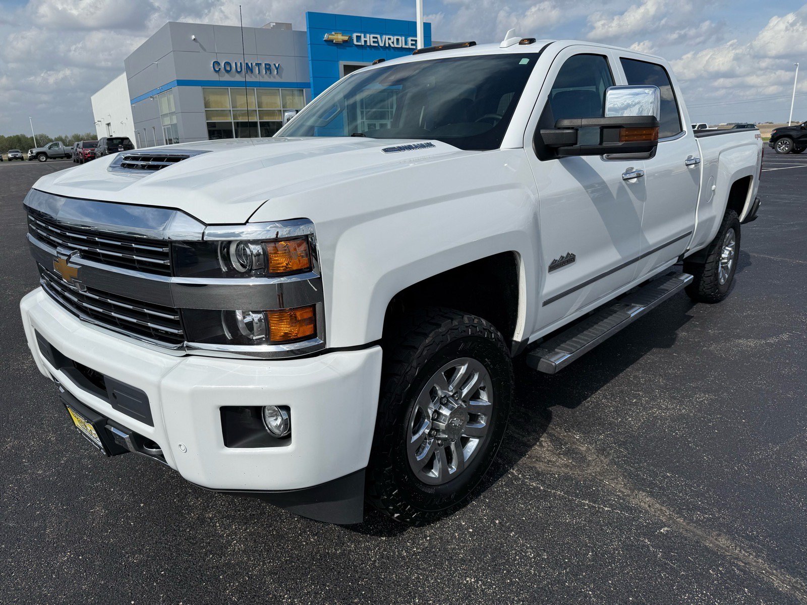 Used 2019 Chevrolet Silverado 3500 High Country w/ Duramax Plus Package AWD/4WD image 9