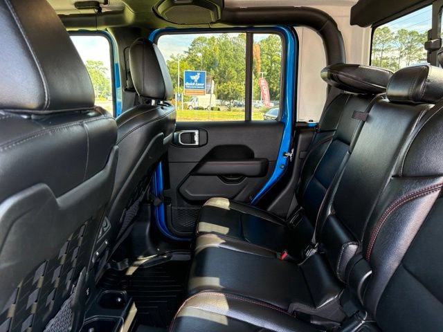 Used 2022 Jeep Gladiator Rubicon w/ Cold Weather Group AWD/4WD image 25