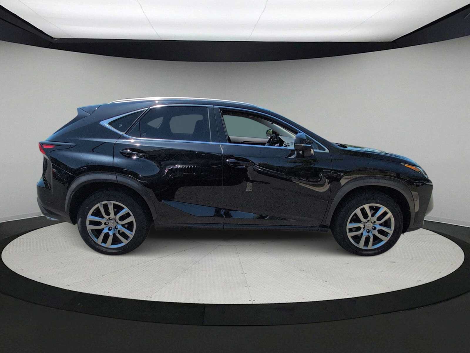 Used 2015 Lexus NX 200t AWD w/ Premium Package image 9