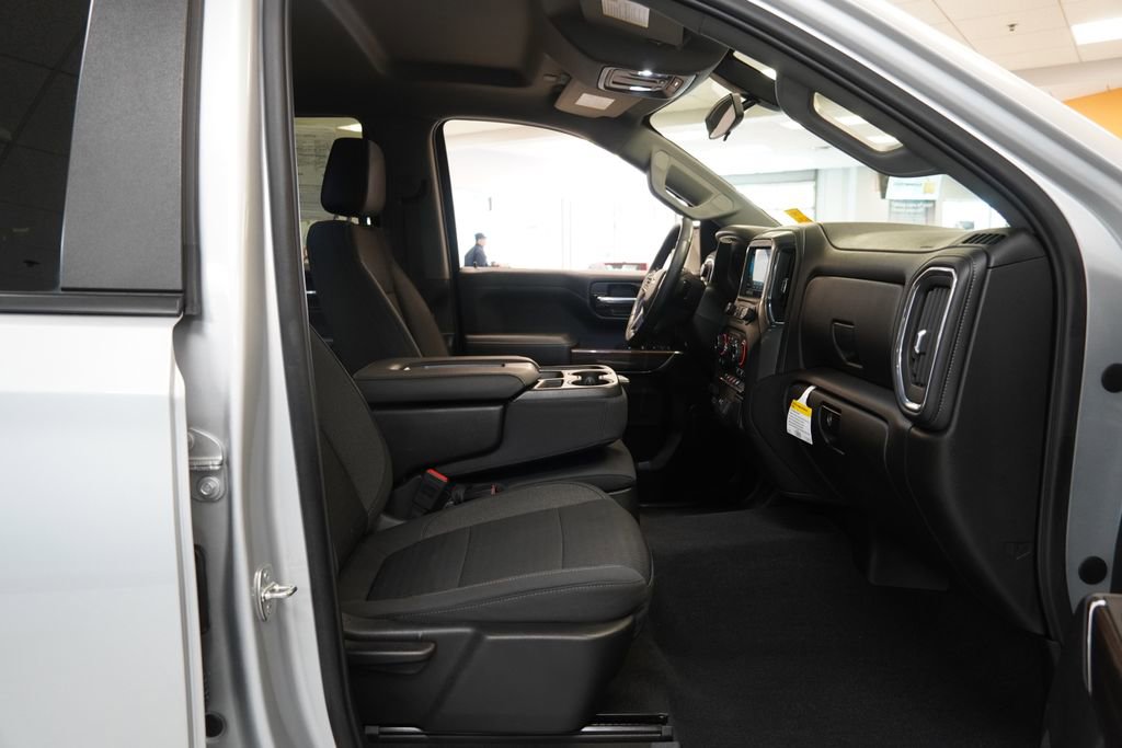 Used 2020 Chevrolet Silverado 1500 LT w/ All-Star Edition AWD/4WD image 26