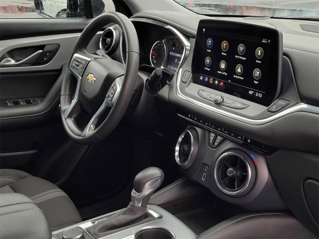 Used 2023 Chevrolet Blazer LT w/ Driver Confidence Package image 9