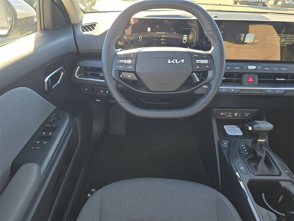 New 2025 Kia K4 EX image 15