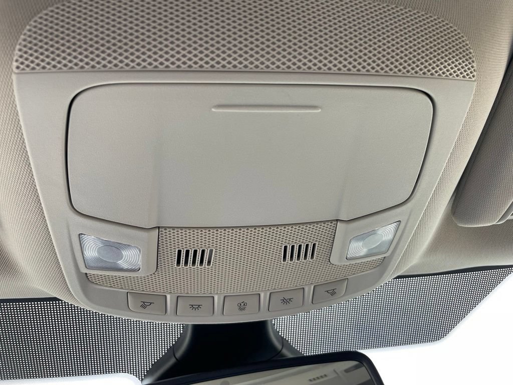 Used 2024 Ford Edge SEL AWD/4WD image 41