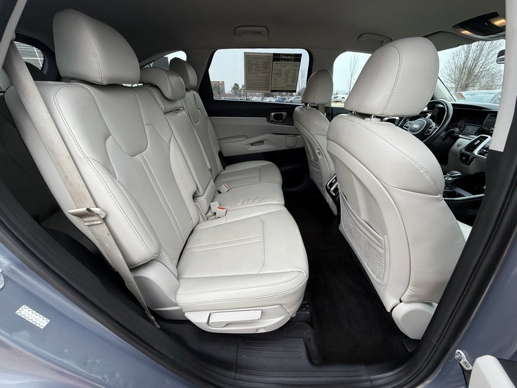 Certified 2021 Kia Sorento S image 33