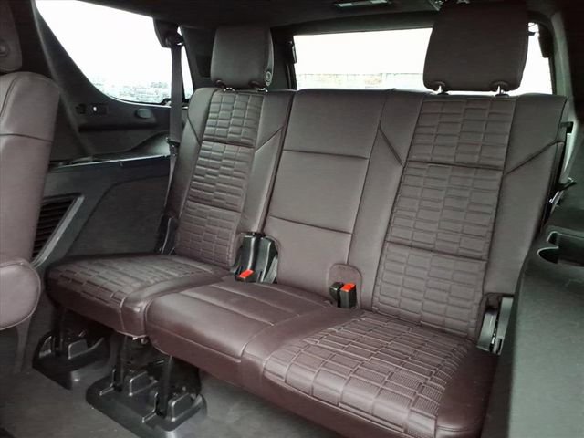 Used 2024 Cadillac Escalade Sport Platinum w/ LPO, ONYX Package image 20