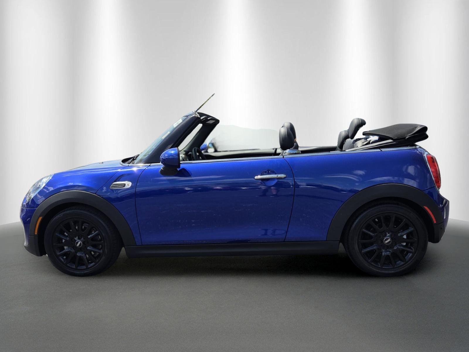Used 2019 MINI Cooper Convertible image 4