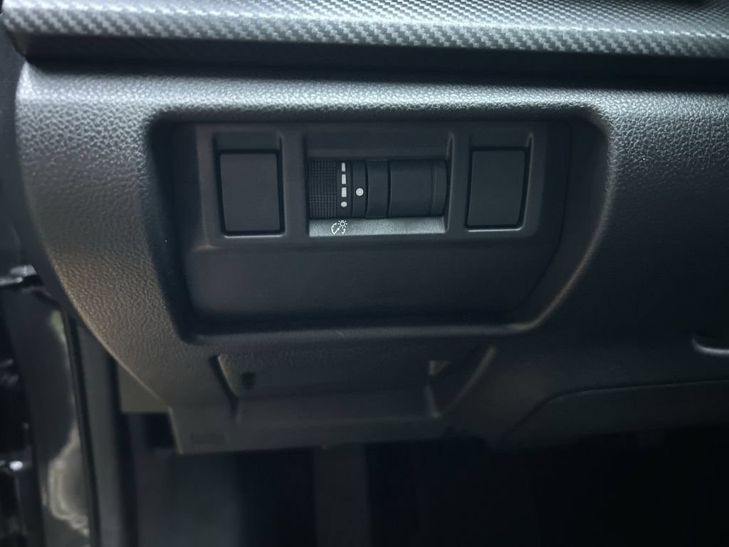 Certified 2024 Subaru Crosstrek 2.5i Limited AWD/4WD image 17