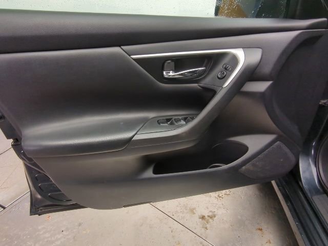 Used 2018 Nissan Altima 2.5 SV image 21