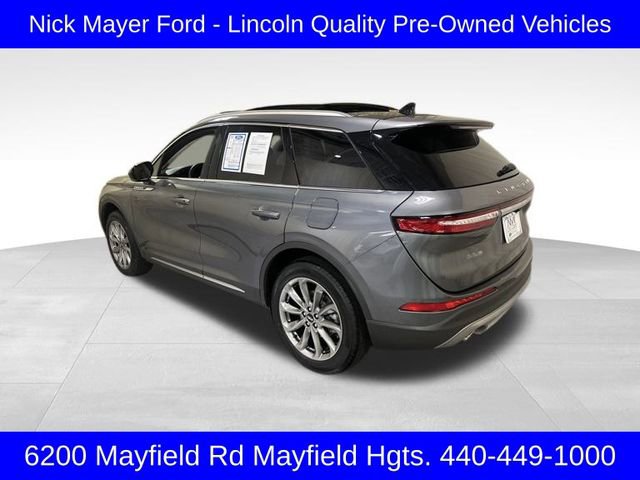 Used 2022 Lincoln Corsair Standard w/ Premium Package image 5