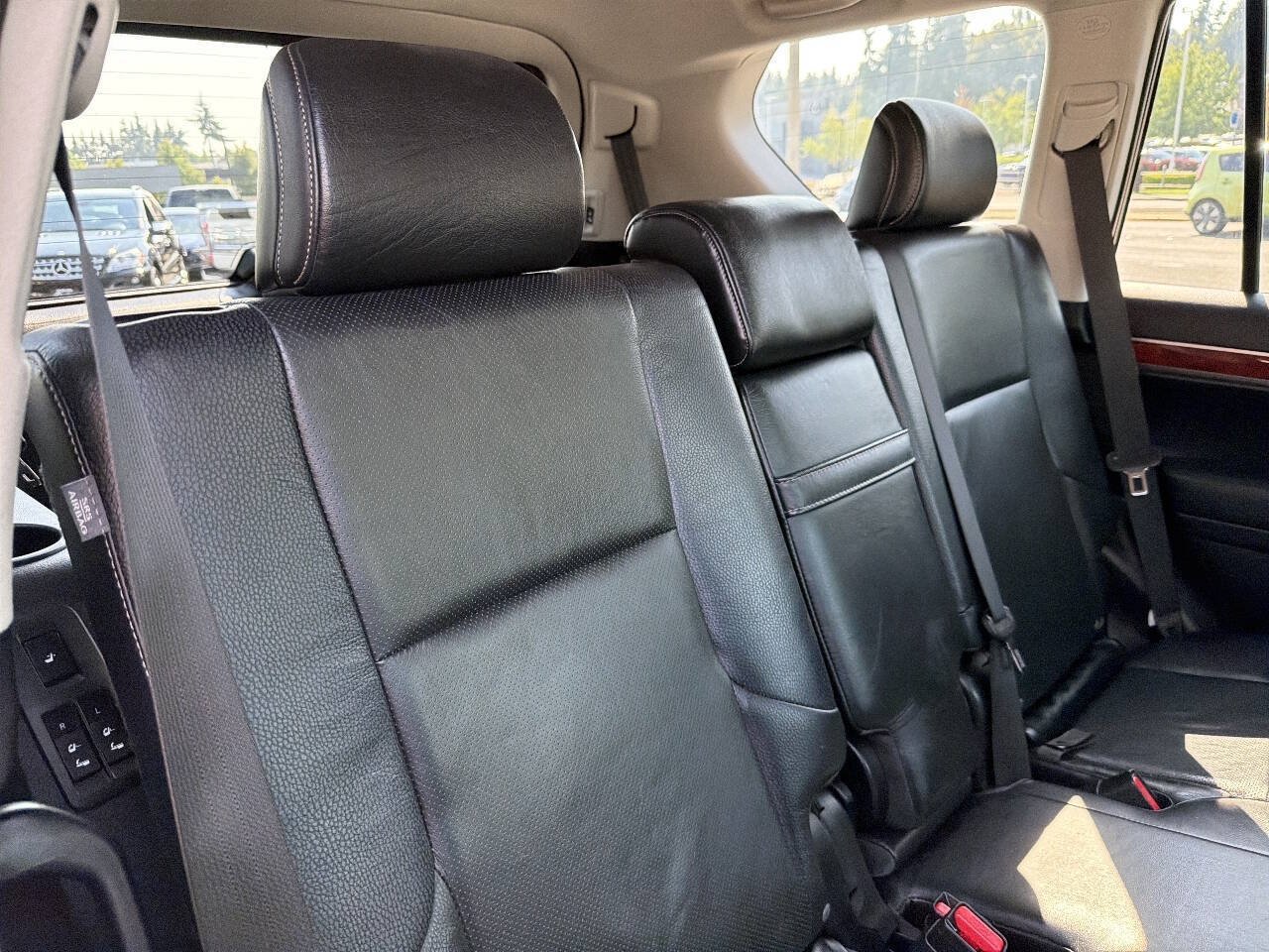 Used 2012 Lexus GX 460 w/ Convenience Pkg AWD/4WD image 22