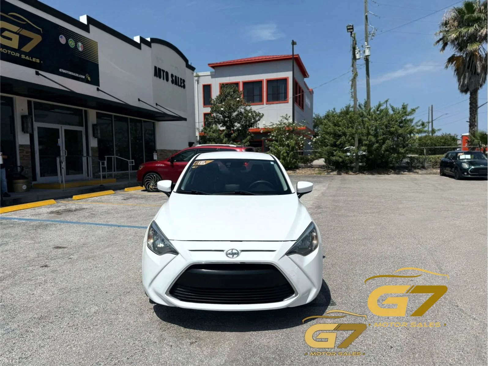 Used 2016 Scion iA FWD image 2
